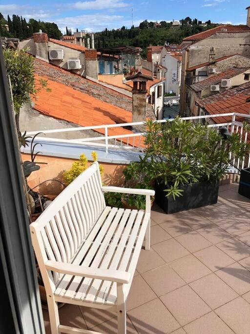 Апартаменты Tartini - Private Roof Terrace - Self Check-In Пиран Экстерьер фото